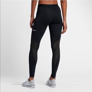 Nike Pro Hypercool mesh leggings